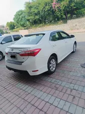 Toyota Corolla Altis Automatic 1.6 2015 for Sale