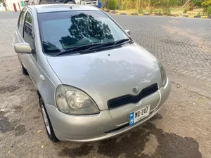 Toyota Vitz F 1.0 2000 for Sale