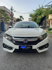 Honda Civic Oriel 1.8 i-VTEC CVT 2016 for Sale