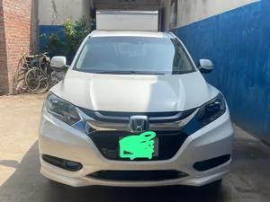 Honda Vezel Hybrid Z Style Edition 2015 for Sale