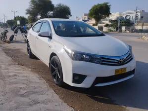 Toyota Corolla GLi 1.3 VVTi 2016 for Sale