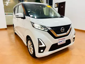 Nissan Dayz Highway Star S hybrid X pro pilot 2021 for Sale