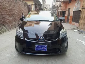 Toyota Prius S 1.8 2011 for Sale