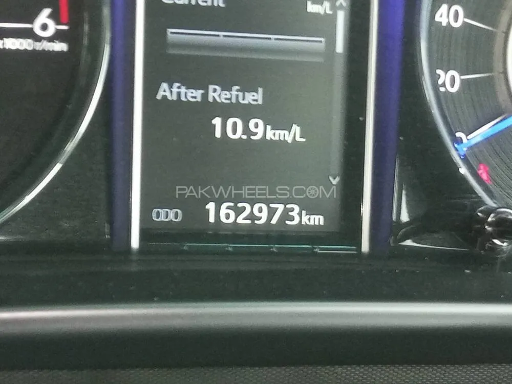 Toyota Fortuner 2018 for Sale in Lahore Toyota Fortuner 2018 for Sale in Lahore Image-9