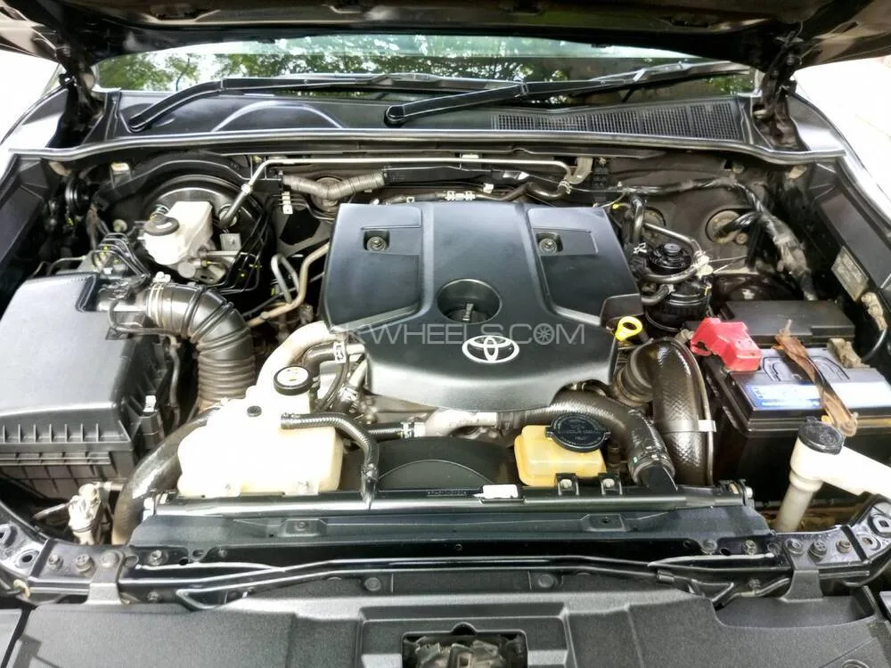 Toyota Fortuner 2018 for Sale in Lahore Toyota Fortuner 2018 for Sale in Lahore Image-8