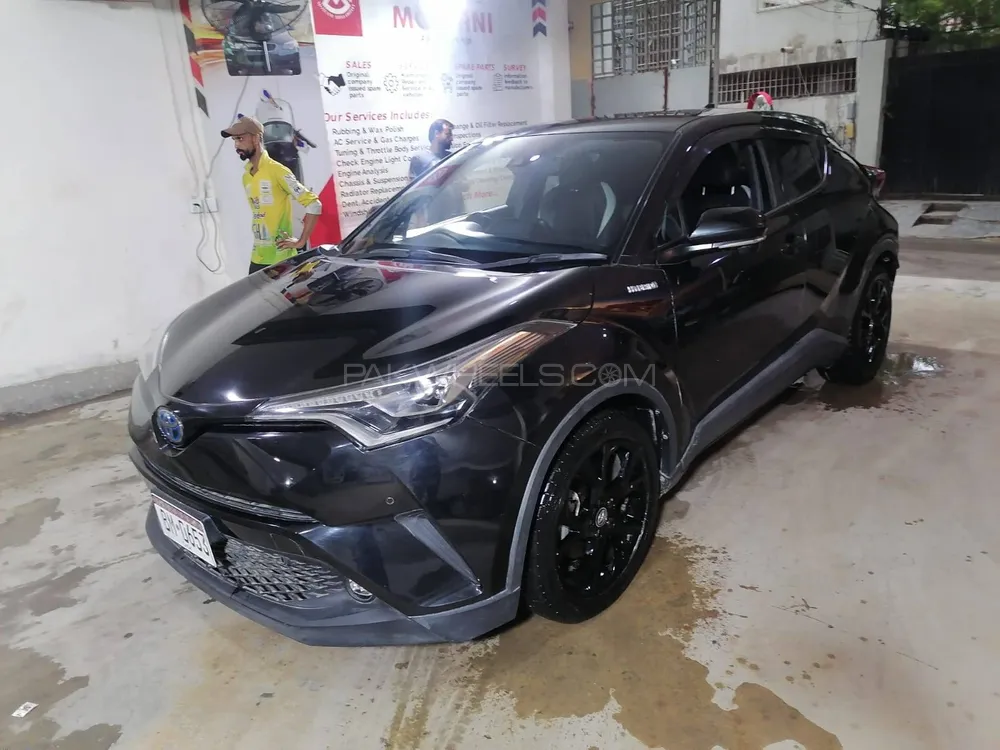 Toyota C-HR 2018 for Sale in Karachi Image-1