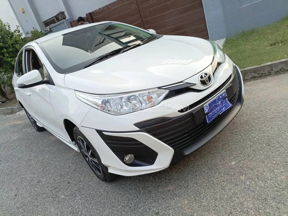Toyota Yaris Sedan 2023 for Sale in Lahore Toyota Yaris Sedan 2023 for Sale in Lahore Image-2