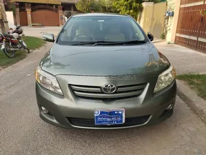 Toyota Corolla Altis SR Cruisetronic 1.8 2011 for Sale