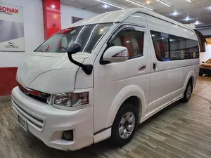 Toyota Hiace Grand Cabin 2013 for Sale