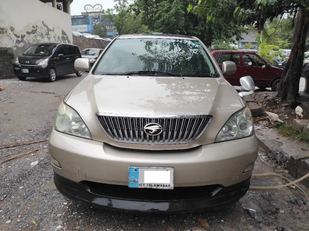 Toyota Harrier 2003 for Sale in Islamabad Image-1