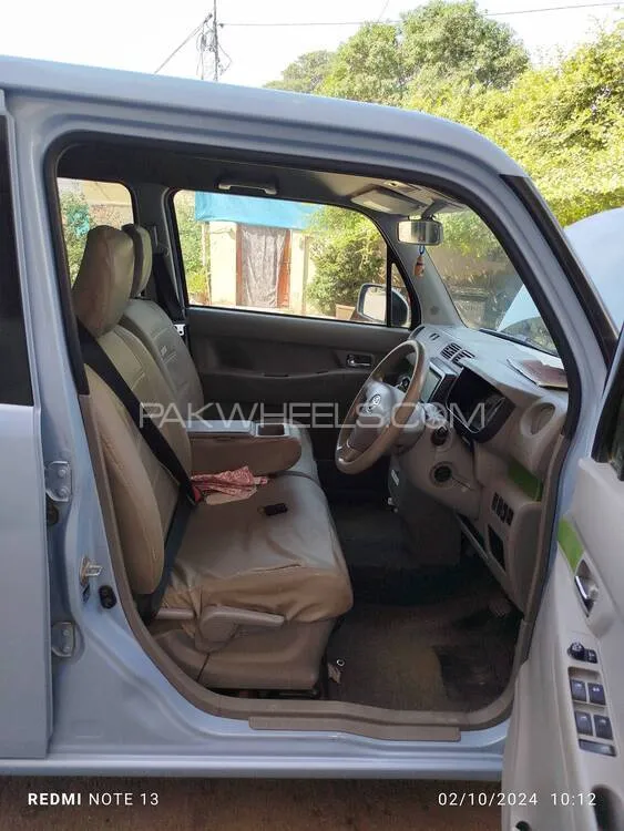 Toyota Pixis Space 2015 for Sale in Karachi Toyota Pixis Space 2015 for Sale in Karachi Image-10