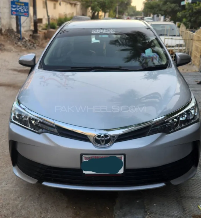 Toyota Corolla 2019 for Sale in Karachi Image-1