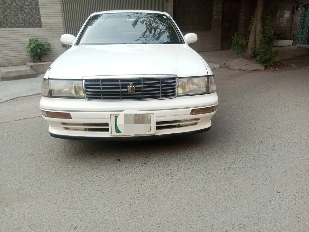 Toyota Crown 1977 for Sale in Lahore Toyota Crown 1977 for Sale in Lahore Image-3