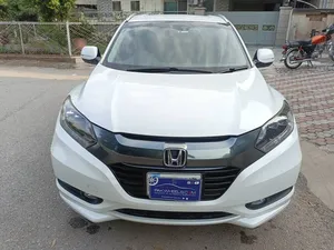 Honda Vezel Hybrid Z 2015 for Sale