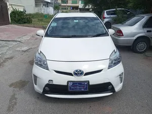 Toyota Prius S 1.8 2012 for Sale