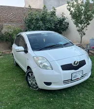 Toyota Vitz F 1.3 2005 for Sale