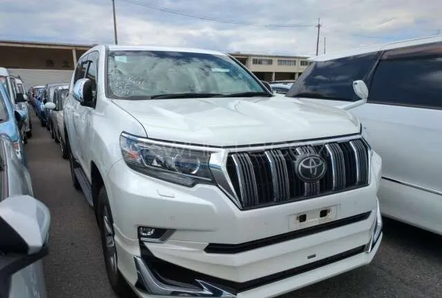 Toyota Prado 2019 for Sale in Karachi Image-1