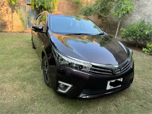 Toyota Corolla Altis Grande CVT-i 1.8 2017 for Sale