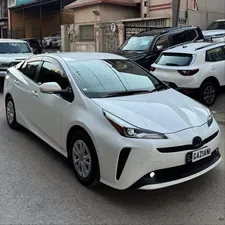 Toyota Prius S 2021 for Sale