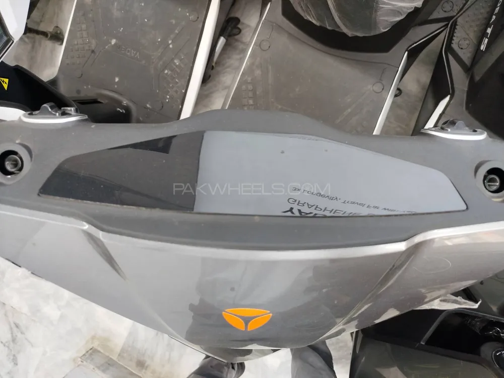 Yadea T5 2023 for Sale Image-1