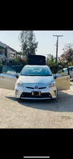 Toyota Prius G Touring Selection 1.8 2014 for Sale