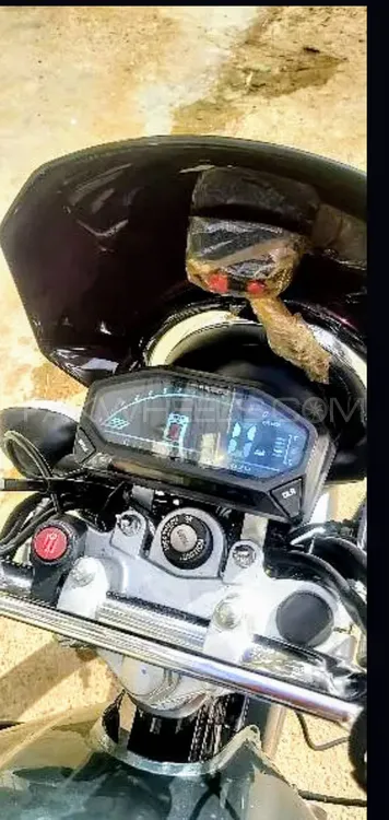 Yamaha YB 125Z-DX 2023 for Sale Yamaha YB 125Z-DX 2023 for Sale Image-5