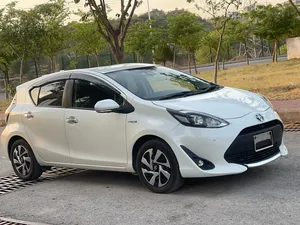 Toyota Aqua S 2020 for Sale