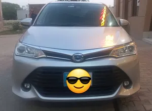 Toyota Corolla Axio Hybrid 1.5 2015 for Sale