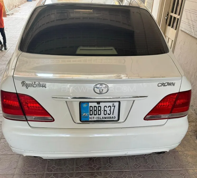 Toyota Crown 2004 for Sale in Faisalabad Toyota Crown 2004 for Sale in Faisalabad Image-7