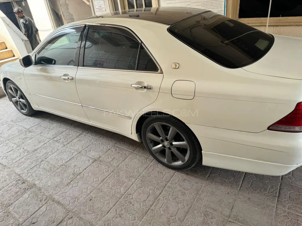 Toyota Crown 2004 for Sale in Faisalabad Toyota Crown 2004 for Sale in Faisalabad Image-5