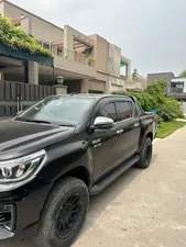 Toyota Hilux Revo V Automatic 2.8 2018 for Sale