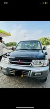 Mitsubishi Pajero GDI 3.5L 2000 for Sale