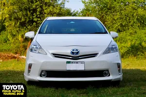 Toyota Prius Alpha S Touring 2012 for Sale