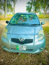 Toyota Vitz F 1.0 2012 for Sale