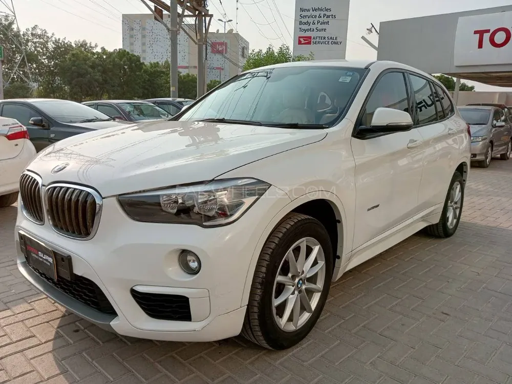 BMW X1 2018 for Sale in Karachi Image-1