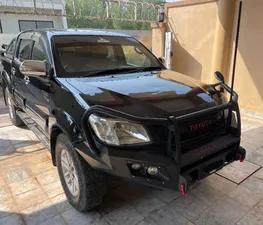 Toyota Hilux Vigo Champ GX 2014 for Sale