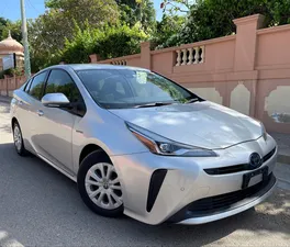 Toyota Prius S 2019 for Sale