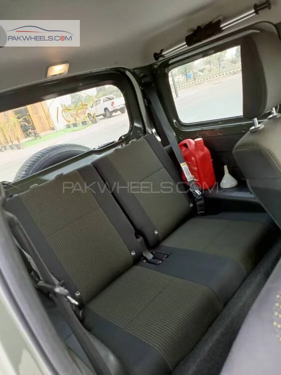Suzuki Jimny 2018 for Sale in Lahore Suzuki Jimny 2018 for Sale in Lahore Image-12