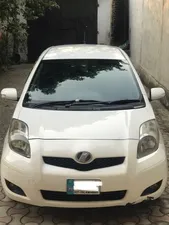 Toyota Vitz F 1.0 2010 for Sale