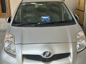 Toyota Vitz F 1.3 2007 for Sale