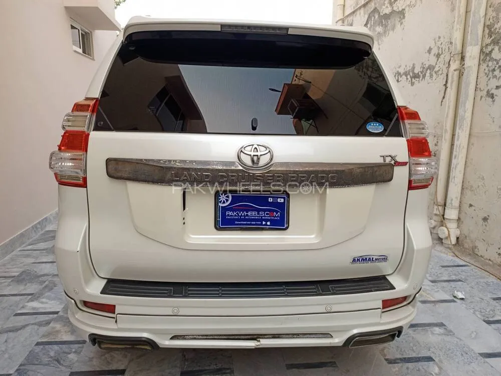 Toyota Prado 2012 for Sale in Lahore Toyota Prado 2012 for Sale in Lahore Image-6