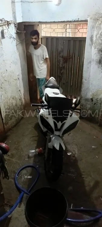 Yamaha YZF-R6 2022 for Sale Image-1
