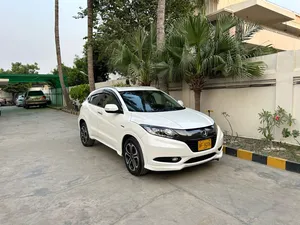 Honda Vezel Hybrid Z 2015 for Sale