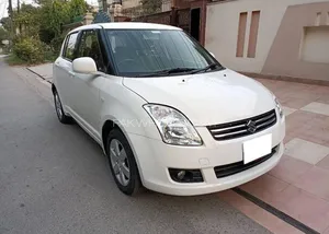 Suzuki Swift DLX Automatic 1.3 Navigation 2020 for Sale