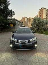 Toyota Corolla Altis Grande CVT-i 1.8 2015 for Sale