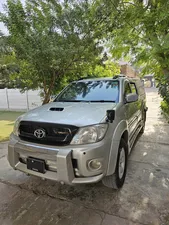 Toyota Hilux D-4D Automatic 2008 for Sale