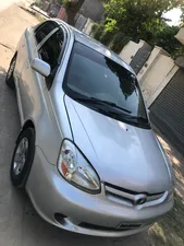 Toyota Platz F 1.3 2004 for Sale