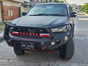 Toyota Hilux 2004 for Sale