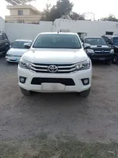 Toyota Hilux Revo V Automatic 2.8 2021 for Sale