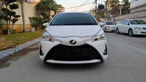 Toyota Vitz F 1.0 2017 for Sale